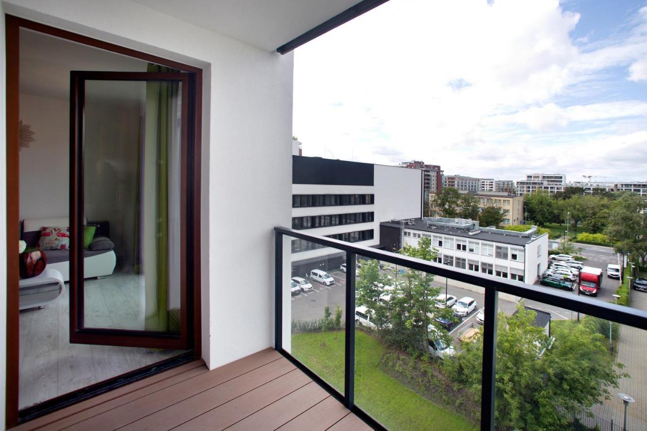 Cybernetyki 6B Serviced Accommodation Varsó Kültér fotó